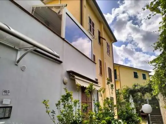 Appartamento via Genova 488, La Spezia
