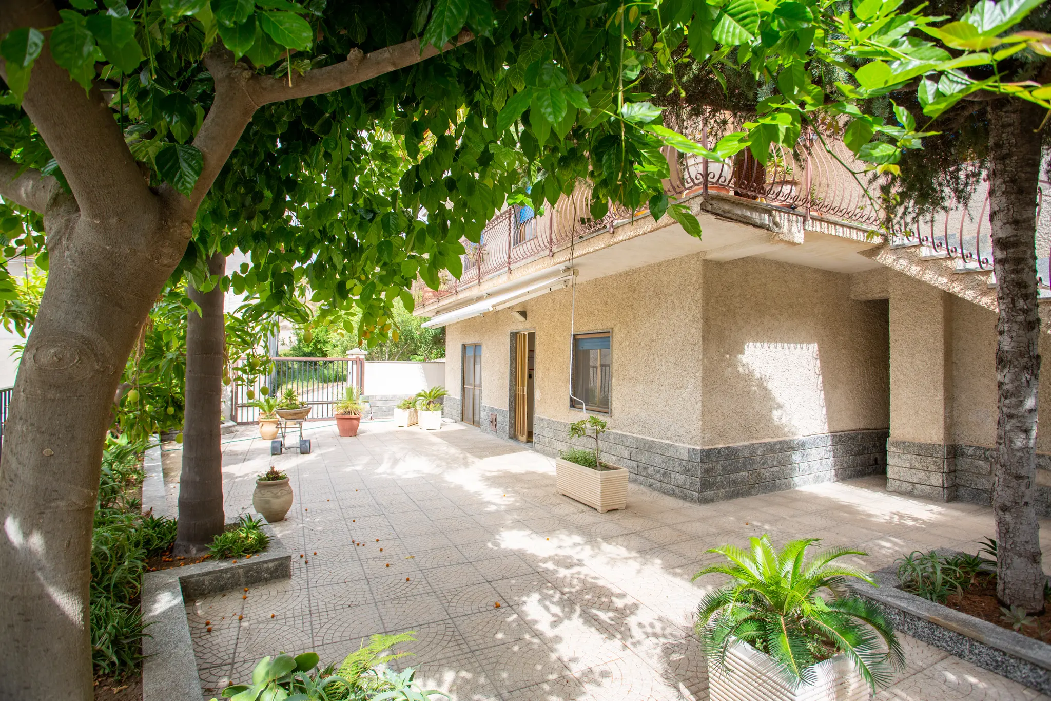 Immagine per Villa trifamiliare in vendita a Bova Marina viale Aldo Moro 5