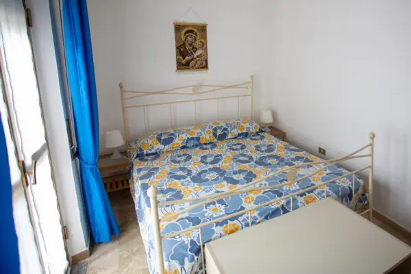 Villa Trifamiliare viale Aldo Moro 5, Bova Marina