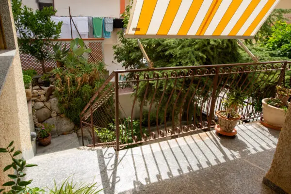 Villa Trifamiliare viale Aldo Moro 5, Bova Marina