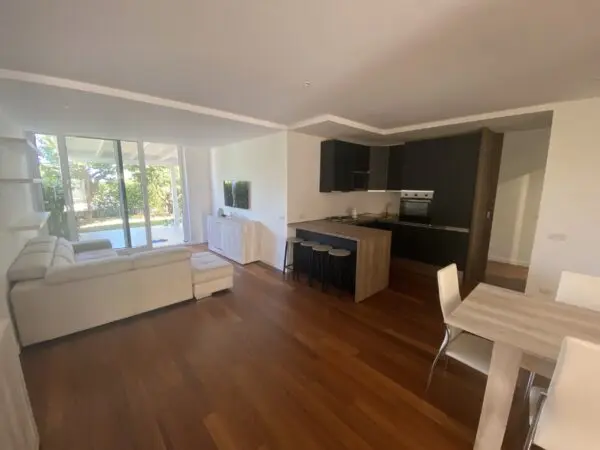 Villa viale Dei Pini B 2b, Noicattaro