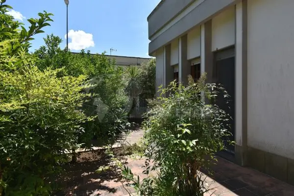 Villa via Torino 7, San Pietro In Lama