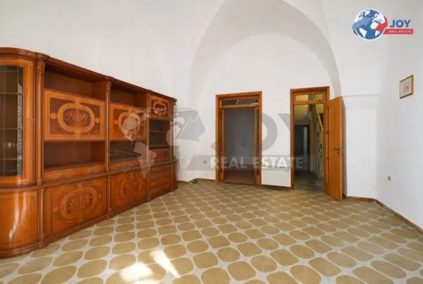 Villa Trifamiliare via Pisanelli 14, Galatone