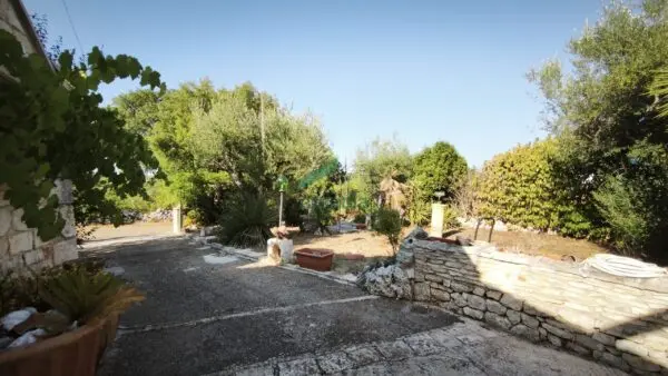 Casale via Contrada Terranova, Monopoli