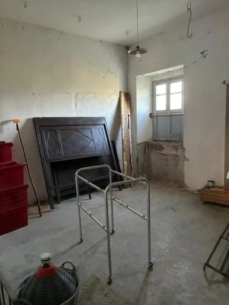 Casale via Contrada Tesino, Offida