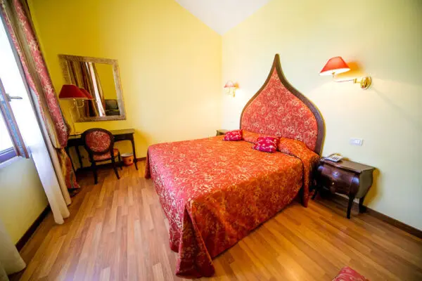 Albergo 1, Ripatransone