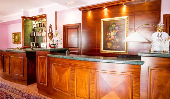 Albergo 1, Ripatransone