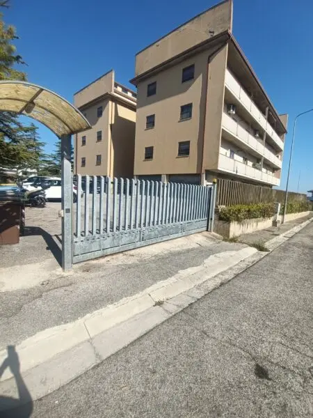 Monolocale via Alessandro Manzoni, Acquaviva Picena