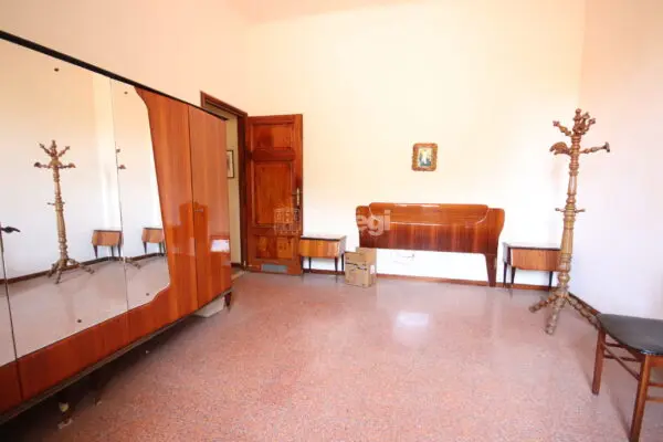 Villa viale Agostino Marti, Lucca