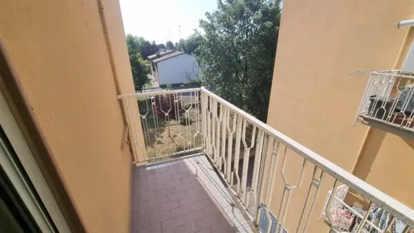 Trilocale strada Langhirano 462, Parma