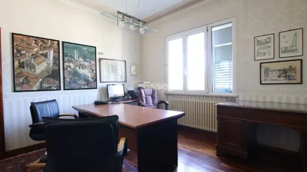Villa via Del Parco 49, Capannori