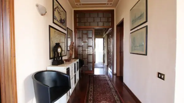 Villa via Del Parco 49, Capannori