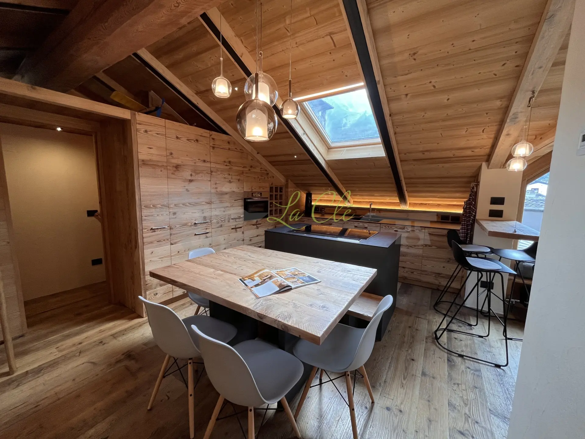 Immagine per Trilocale in affitto a Courmayeur via Marconi 41