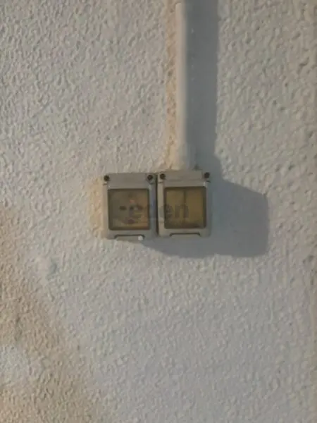 Garage via Gaetana Agnesi 12, Villaggio Giardino, Modena
