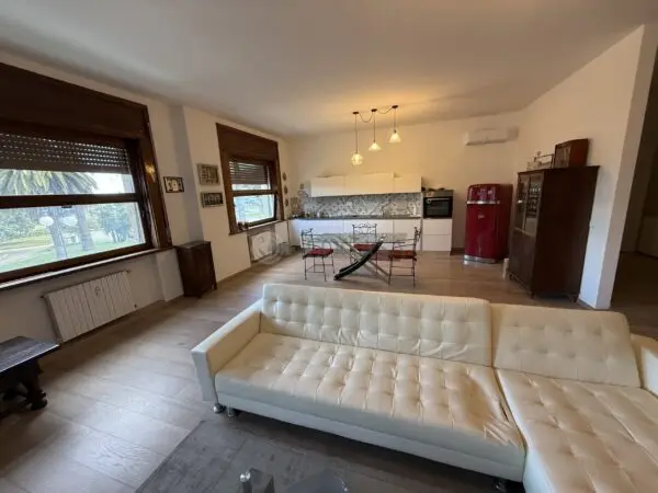 Monolocale viale Mazzini 47, La Spezia