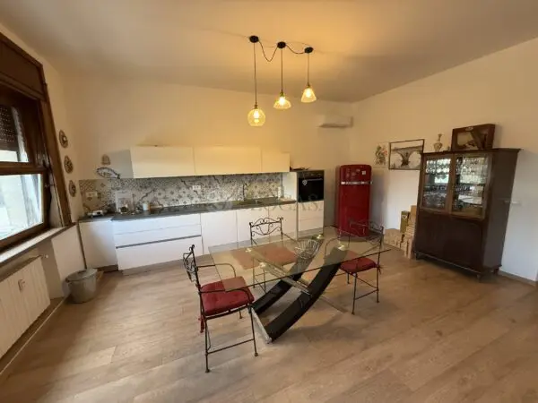 Monolocale viale Mazzini 47, La Spezia