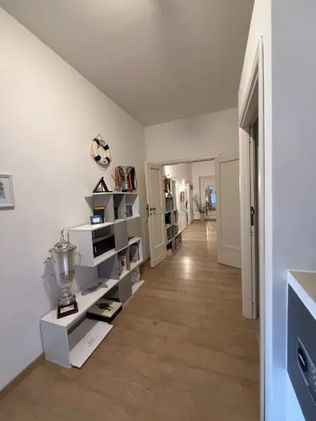 Monolocale viale Mazzini 47, La Spezia