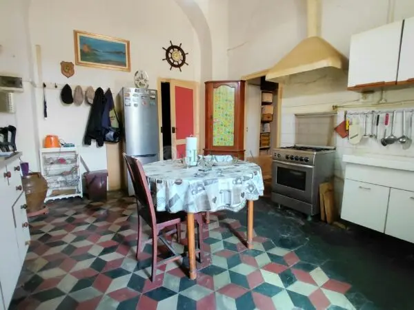 Monolocale via Buonviaggio 36, La Spezia