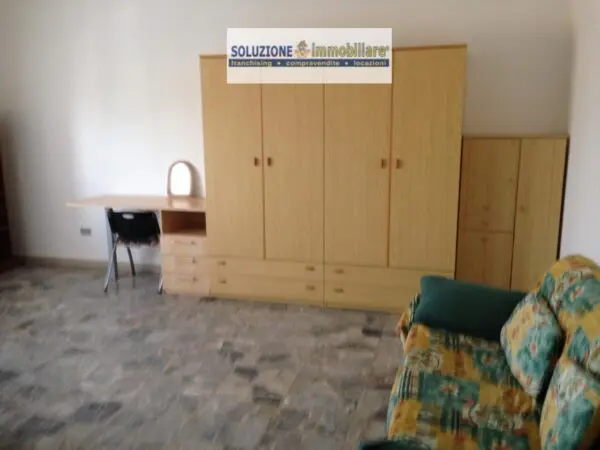 Casa Semindipendente Viale B. Croce, Chieti