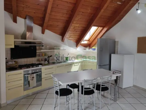 Casa Semindipendente via Scanno 12, Chieti