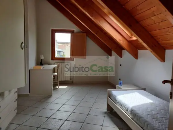 Casa Semindipendente via Scanno 12, Chieti