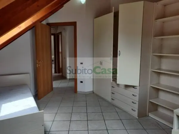 Casa Semindipendente via Scanno 12, Chieti