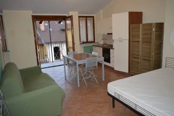 Appartamento via Braccini 6, Ciriè