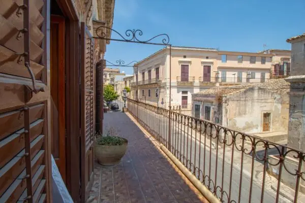 Villa via Vittorio Emanuele Snc, Ispica