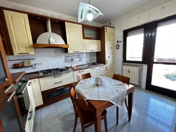 Appartamento via Pescara, Chieti