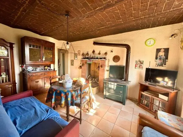 Casa Indipendente via, Alessandria