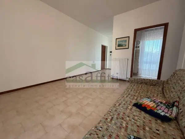 Casa Semindipendente via Miglianico 11, Chieti