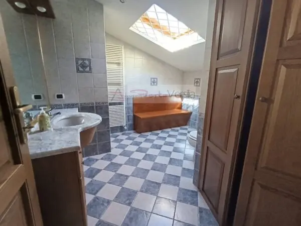 Villa via, Pietrasanta