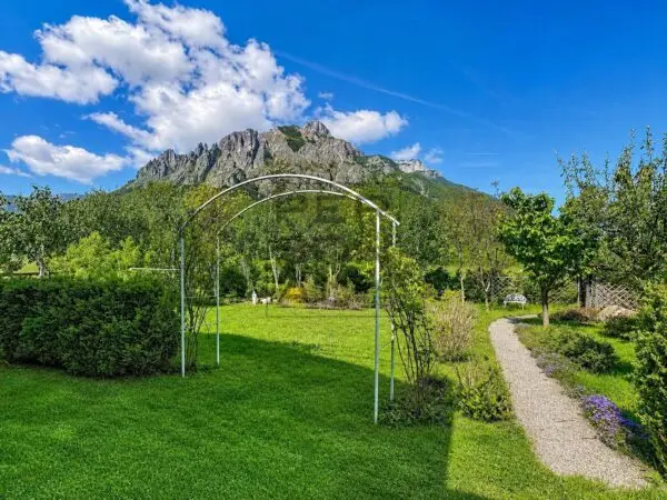 Casa Indipendente via Località Frisanchi, Altopiano Della Vigolana