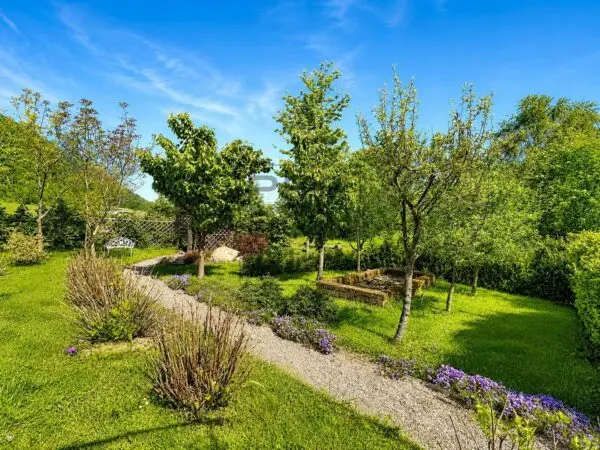 Casa Indipendente via Località Frisanchi, Altopiano Della Vigolana
