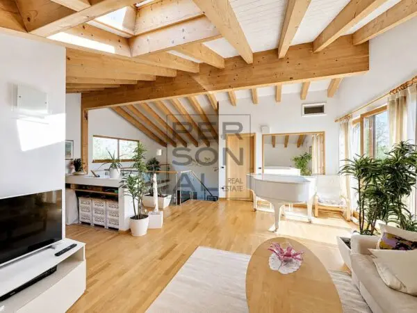 Casa Indipendente via Località Frisanchi, Altopiano Della Vigolana