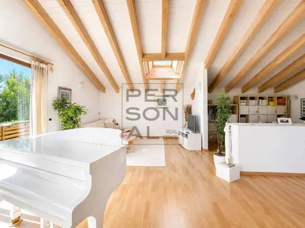 Casa Indipendente via Località Frisanchi, Altopiano Della Vigolana