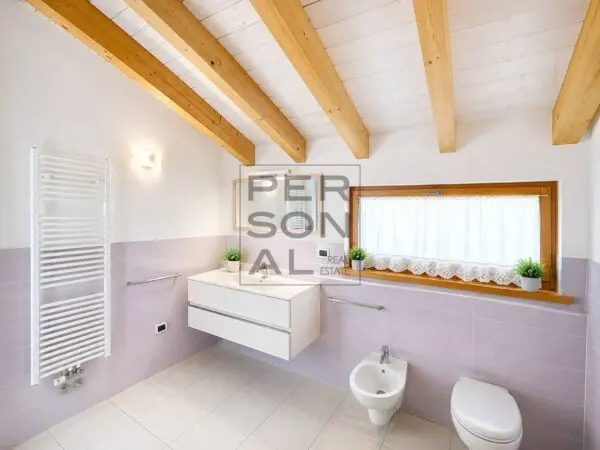 Casa Indipendente via Località Frisanchi, Altopiano Della Vigolana