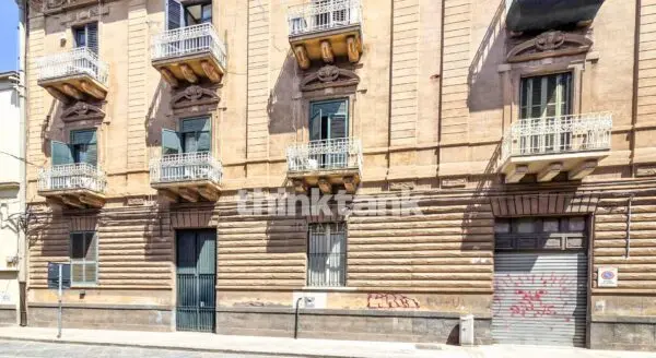 Appartamento via Nicola Fabrizi Snc, Catania