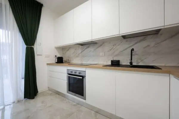 Appartamento via Giampietro Lucini 4, Milano