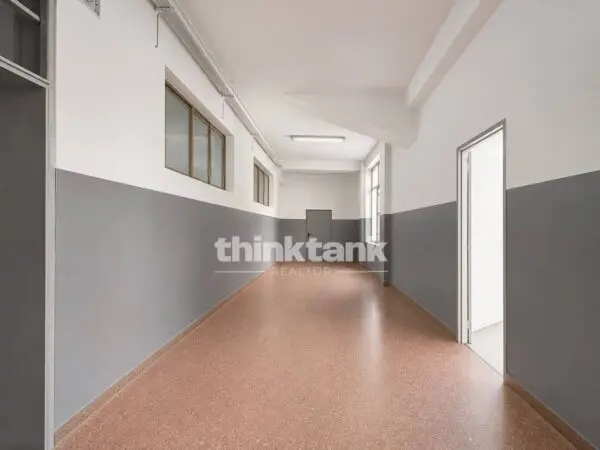 Immagine per Locale Commerciale in vendita a Catania VIA CANFORA 