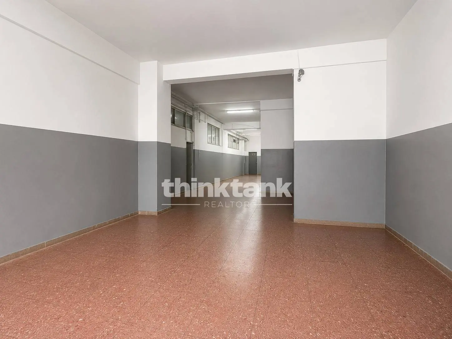Immagine per Locale Commerciale in vendita a Catania VIA CANFORA 