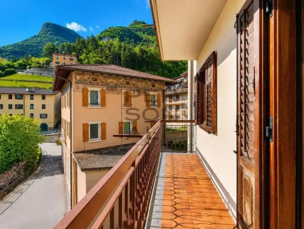 Appartamento via Terragnolo, Volano
