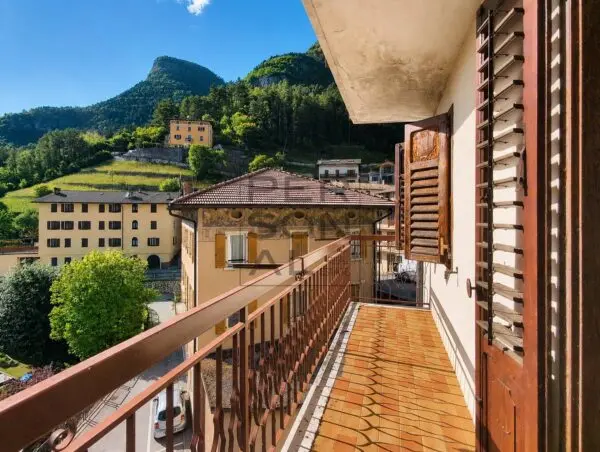 Appartamento via Terragnolo, Volano