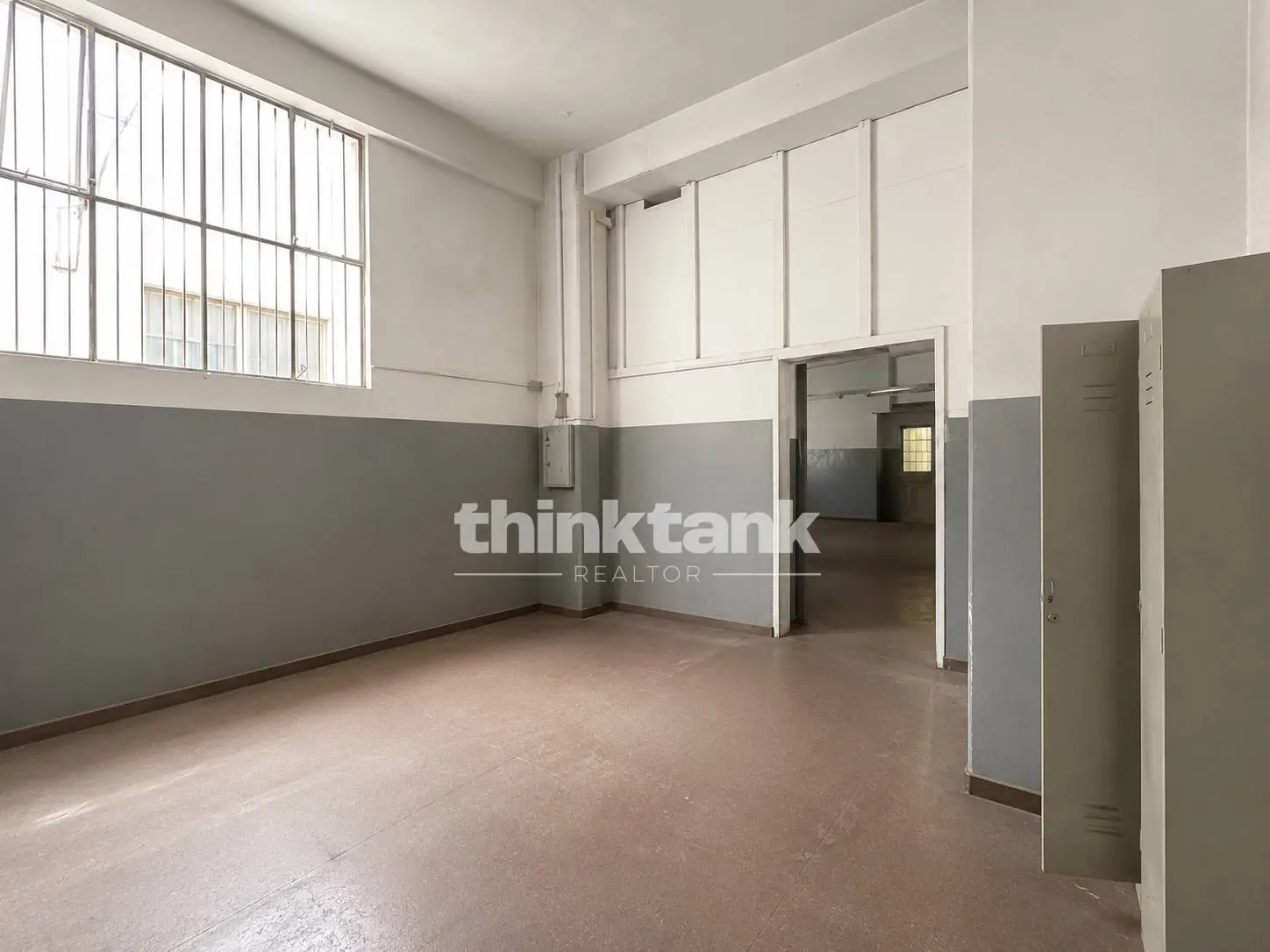 Immagine per Locale Commerciale in vendita a Catania VIA CANFORA 