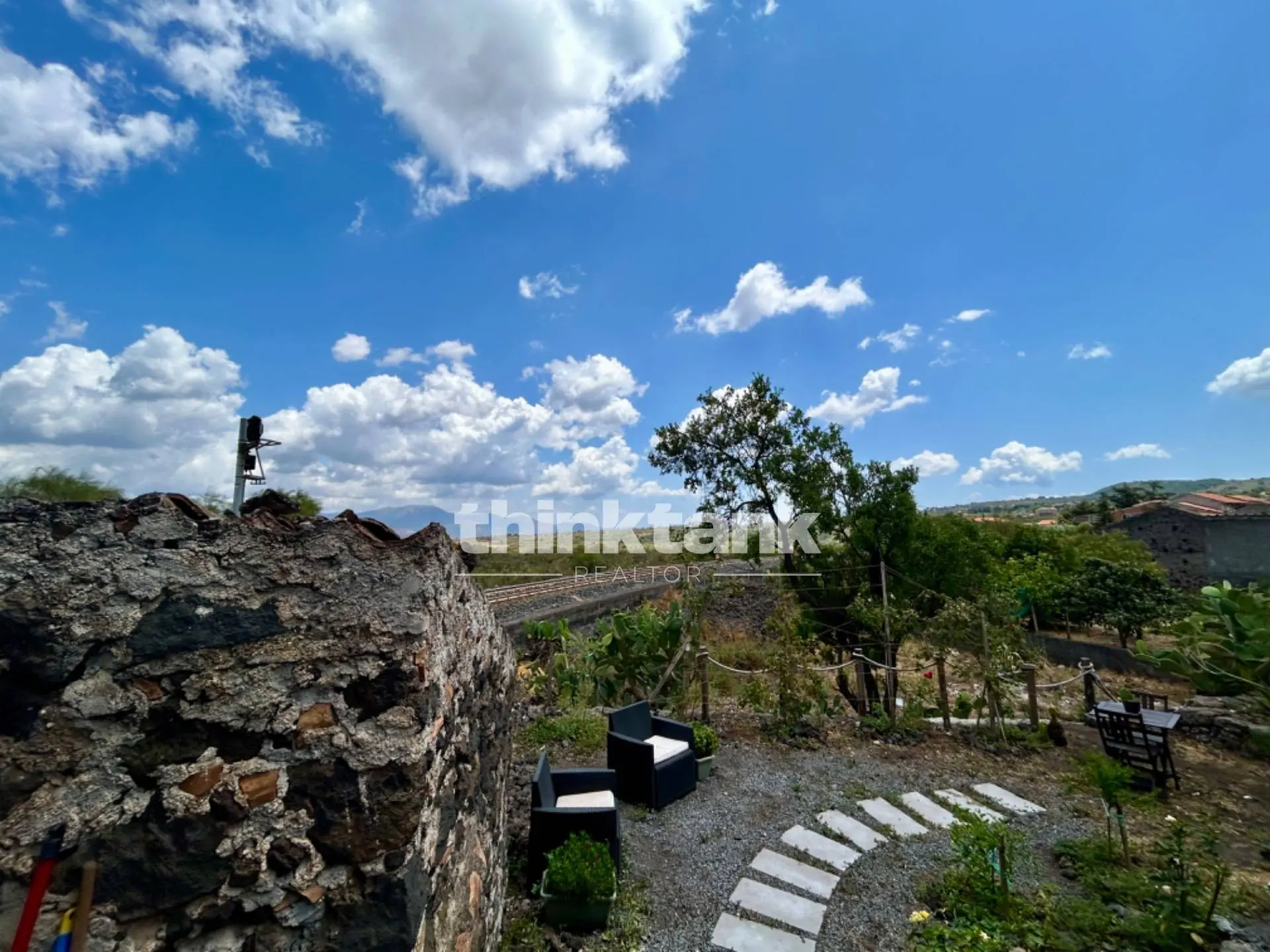Immagine per Rustico/Casale in vendita a Castiglione di Sicilia Viale Regina Margherita 