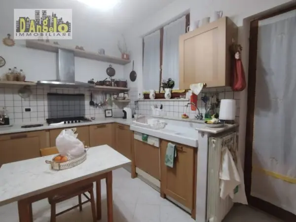 Appartamento via Borgo San Paolo 22, Cossignano