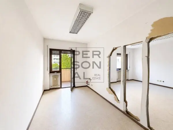 Appartamento via Resia, Bolzano