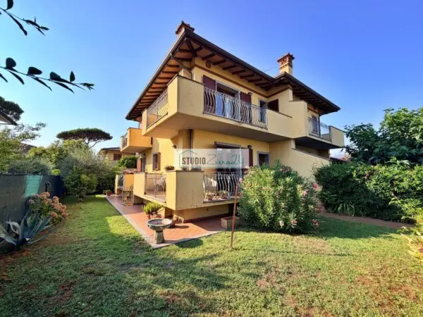 Casa Semindipendente via Concordia, Pietrasanta