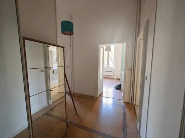 Appartamento via Spartaco 38, Milano