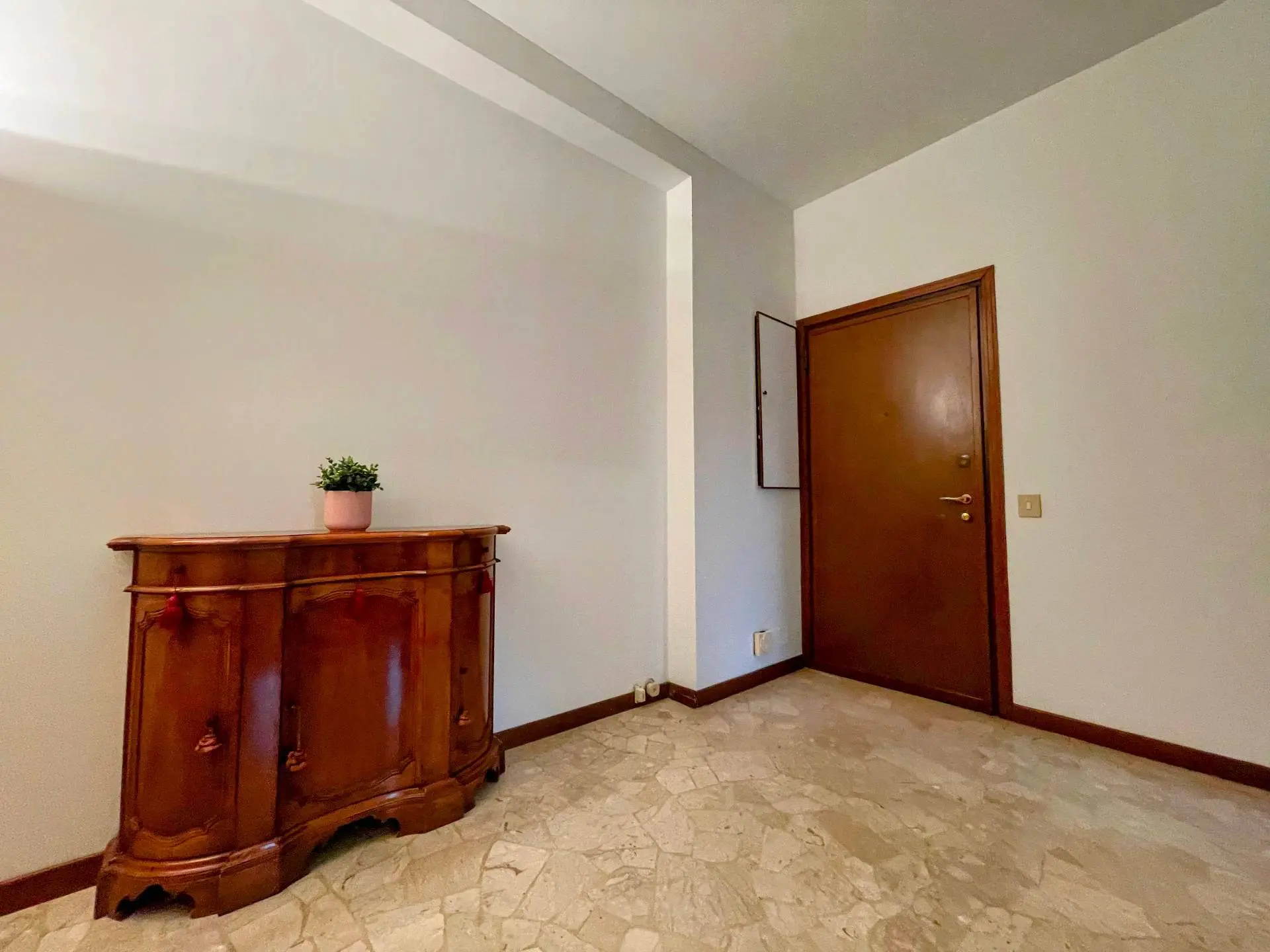 Immagine per Appartamento in affitto a Milano Via Piero Martinetti 14